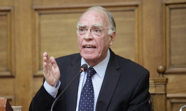 Λεβέντης: Ο Τσίπρας παρανομεί στο Σκοπιανό -Δεν θα γλιτώσει τη φυλακή